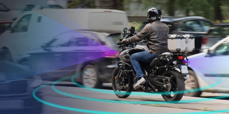 How Motorist Negligence in Blind Spots Puts Cyclists at Risk