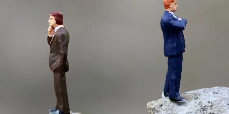 The-Role-of-Mediation-in-Business-Disputes-Pros-and-Cons