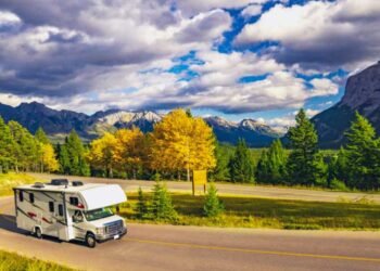 Top 10 Scenic Road Trips to Take in the US with an RV
