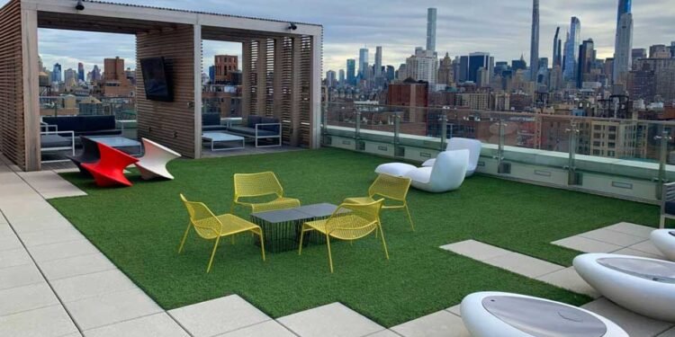 Why Picking Specialists for Rooftop Establishment is Pivotal