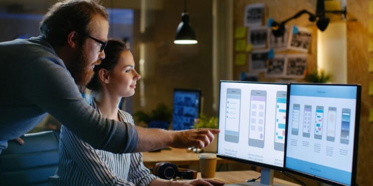 Choosing Between Pre-Built and Custom Solutions: Insights from Web Design Agencies