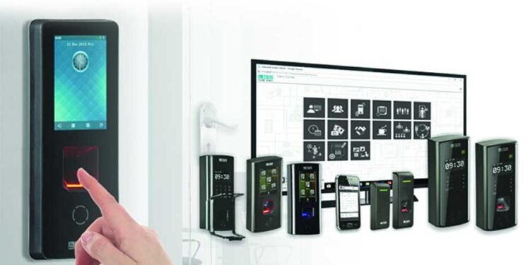 Enhancing Workforce Efficiency with Mobile Time and Attendance Solutions