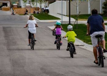 Everything-You-Need-to-Know-About-Three-Wheel-Vehicles-Today