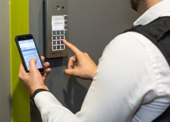Modernizing Security Operations: How Digital Guard Tour Systems Are Revolutionizing Facility Management and Security Services