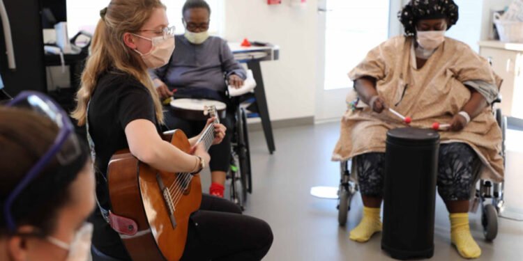 The Role of Music and Art Therapy in Hospice Care