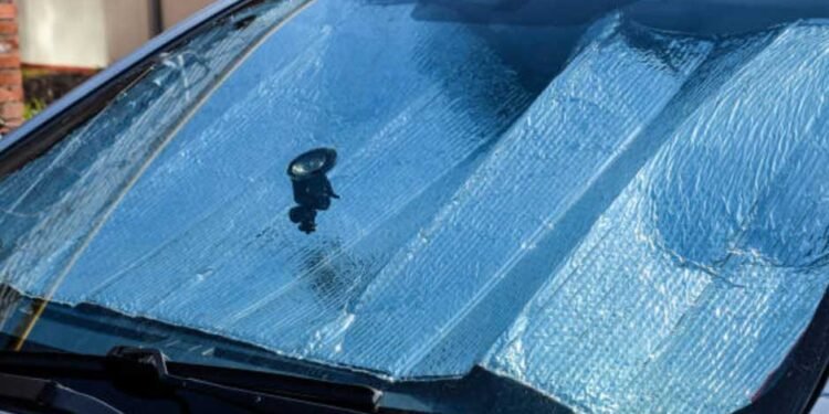 3 Reasons to Use Window Car Shades to Protect the Interior of the Vehicle from Sun Damage