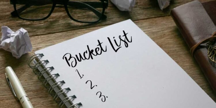 Creating a Bucket List That Matches Your Retirement Income