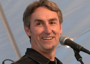 Mike Wolfe's Passion Project: Breathing New Life into Americana