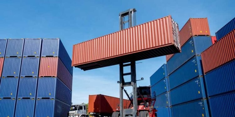 The versatility and advantages delivered to a business that purchases a shipping container