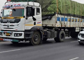 5-Ways-Truck-Accidents-Differ-from-Car-Accidents