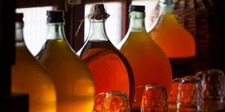 How to Make Carbonated Mead Without Complicated Equipment