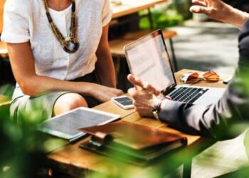 Smart Ways to Use an Online Loan for Debt Consolidation