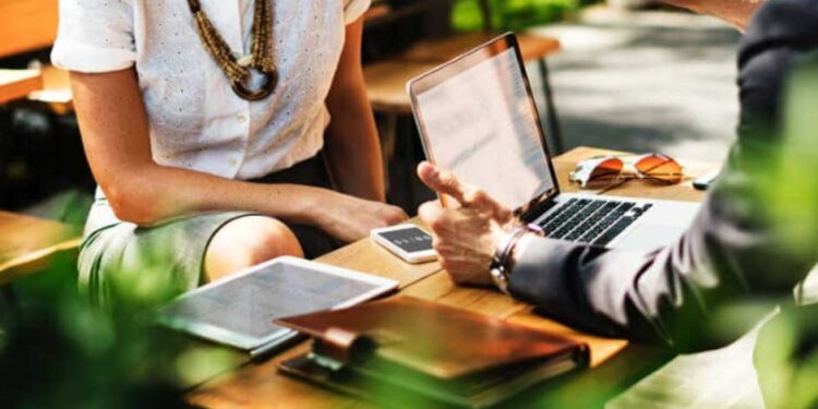 Smart Ways to Use an Online Loan for Debt Consolidation