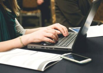 Step-by-Step Guide to Using Free Professional Cover Letter Templates