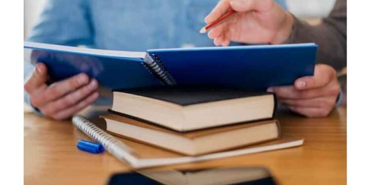 Academic Reference Tools Maximize Understanding