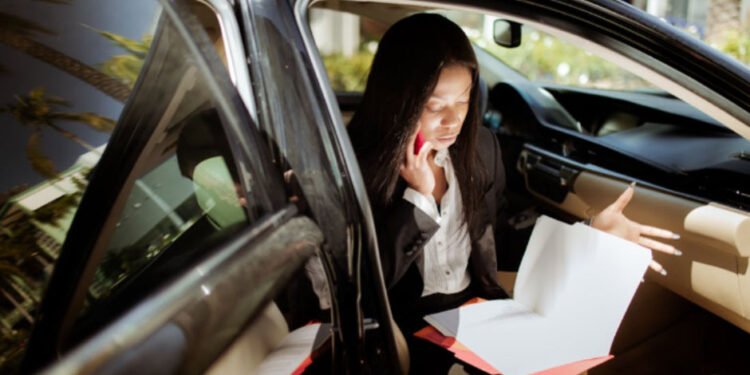 Experienced Car Accident Lawyers in St. Louis: Why Hiring Former Insurance Defense Attorneys is Crucial for Car Accident Victims