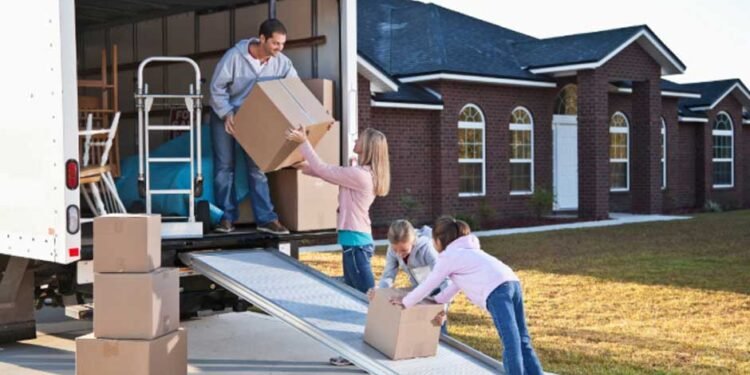 Hiring Long-Distance Movers: Your Complete Pre-Relocation Checklist & Expert Tips