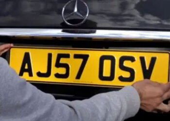 How to Transfer a Private Plate to a New Car (V750 vs. V778 Explained)