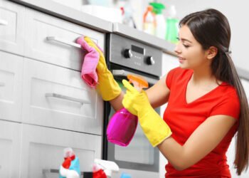 Thrifty Cleaning Tricks That Truly Work