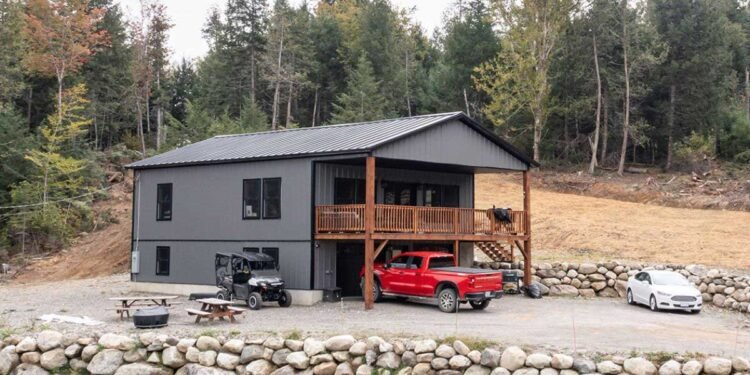 Benefits of Versatile Pole Barns for Modern Living