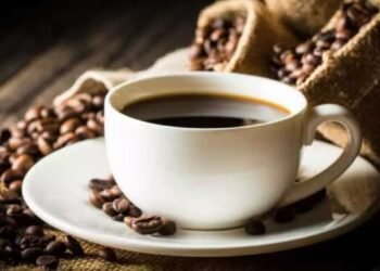 Why Cafés, Boutiques & Wellness Brands Are Shifting to Private-Label Tea Blends