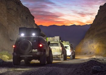 Why Night Off-Roading Requires a Different Driving Approach