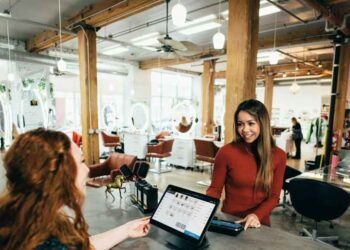 The-New-Standard-for-Customer-Interaction-in-Business-Technology