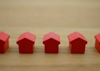 5-Smart-Investment-Approaches-for-Today-s-Real-Estate-Market