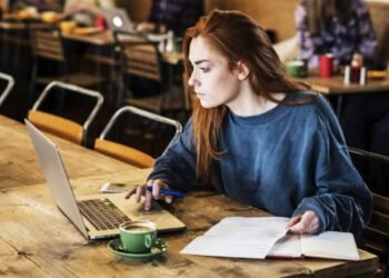 The Legal Side of Side Hustle Culture Nobody Talks About