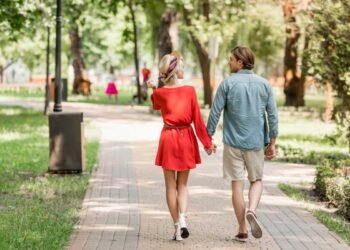 5 Ways to Boost Self-Esteem in Modern Dating