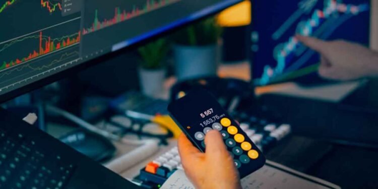 What-Are-the-Real-Advantages-of-Using-AI-for-Crypto-Trading-vs.-Doing-It-Manually