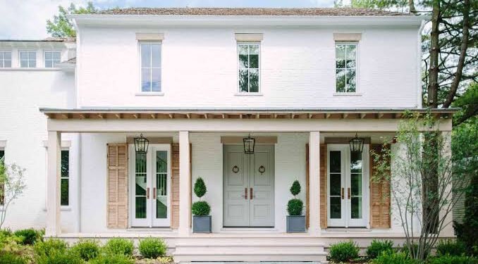 entry-door-decor-ideas-transform-your-front-door-o-1